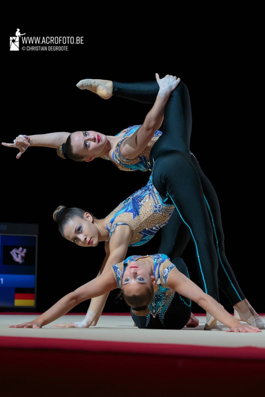 Sharon Agazzone, Amelia Adduci