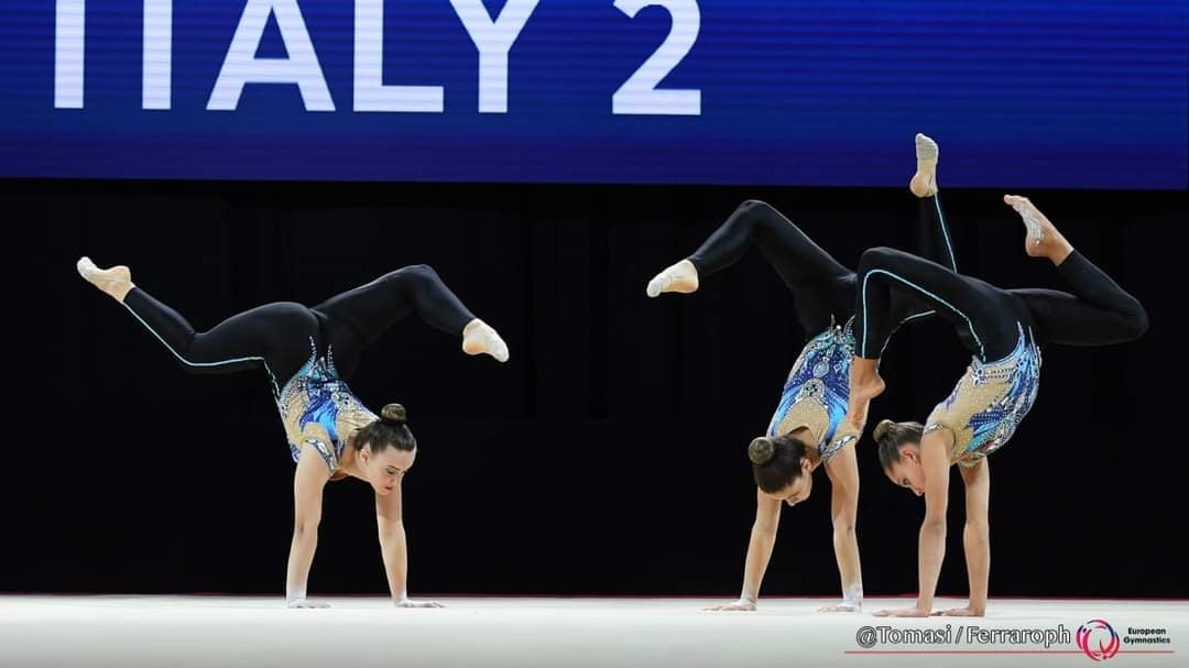 Sharon Agazzone, Amelia Adduci